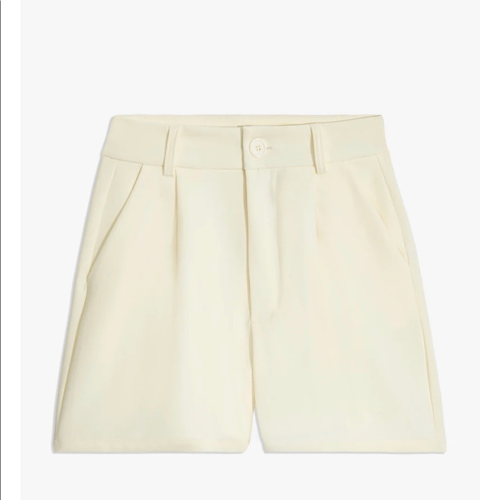 Danielle Bernstein Vanilla Trouser Shorts NWT